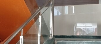 โรงแร  ม ทาชิ บาย โรห์