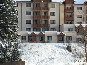 Exterior - Cozy vacation apartment on the Gerlitzen Alpe in the ski & hiking paradise of... (Treffen am Ossiacher See)