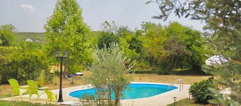 Villa Paraiso with Pool