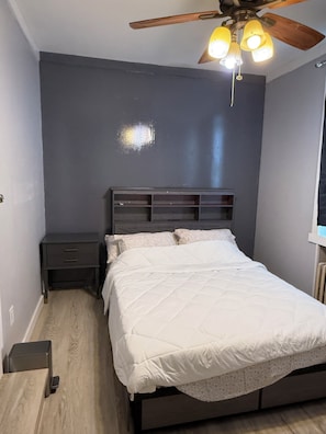 1 bedroom, WiFi, bed sheets