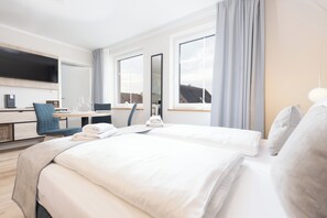 1 chambre, fer et planche à repasser, lit parapluie, Wi-Fi gratuit
