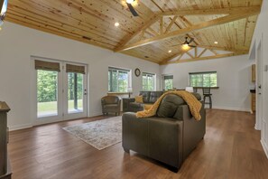 TV, fireplace - Tucked-Away Treasure (Logan)