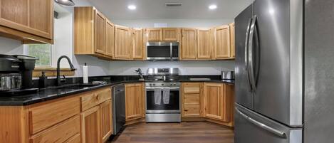 Microwave, oven, stovetop, dishwasher