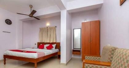 Five stones By Terra Hotel Mogappair