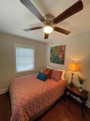 3 Schlafzimmer, Bügeleisen/Bügelbrett, kostenloses WLAN, Bettwäsche