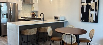 The Midtown Retreat – Near TAMU