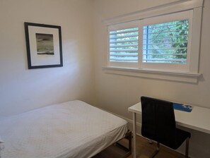1 bedroom, Internet