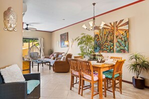 Dining - Tropical 2BR Townhome • Resort Pool (Noord)