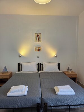 1 slaapkamer, een strijkplank/strijkijzer, wifi, beddengoed