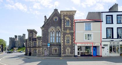 Castle Reach - Two Bedroom Apartment, Sleeps 4