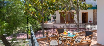 Apartamento de 3 dormitorios sin piscina con vistas al mar, Wi-Fi y aire acondicionado