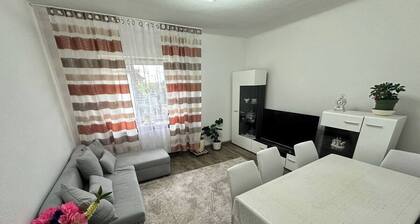 Easy Stay Luxury Apartment 4 BedR/ 2 BathR