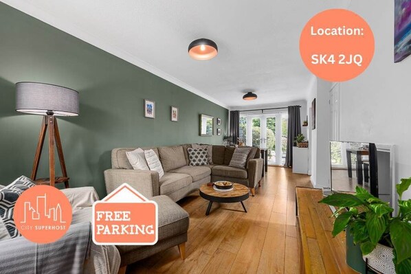 テレビ、書斎 / ワークスペース