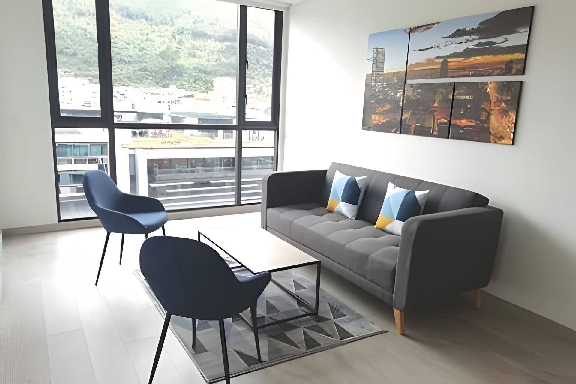 Economy Apartment | Ruang tamu | TV 