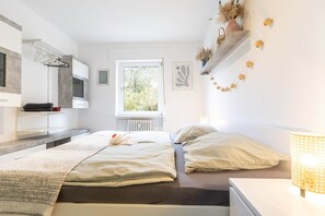 2 quartos, ferros/tábuas de passar roupa, Wi-Fi, roupa de cama