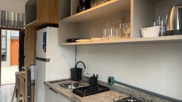 Departamento básico | Cocina privada