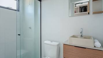 Apartment | Bathroom | Shower