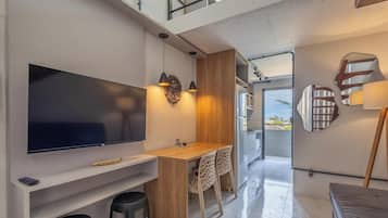 Basic Apartment | Interior