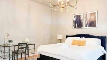 4 bedrooms, desk, iron/ironing board, travel crib