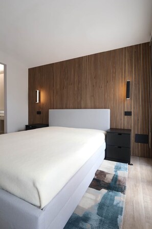 2 chambres, fer et planche à repasser, accès Internet, draps fournis