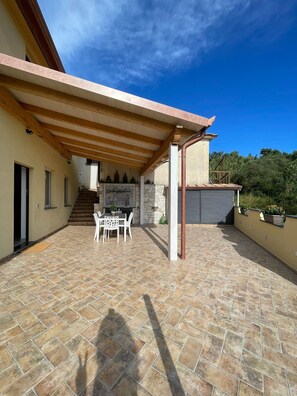 Outdoor dining - Casa Arenà - Terrace (Campania)