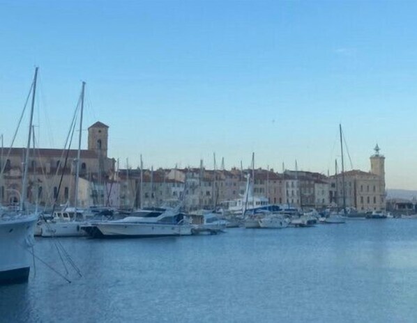 Marina/club náutico