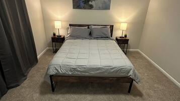 1 bedroom, iron/ironing board, WiFi, bed sheets