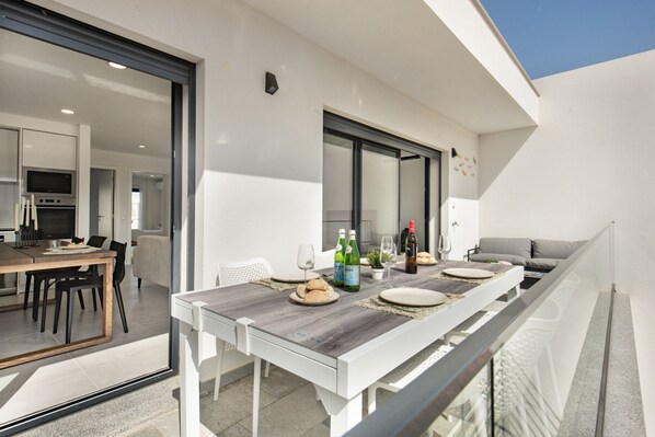 อพาร์ทเมนท์ | 2 ห้องนอน