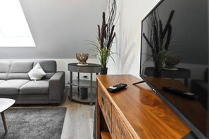 TV