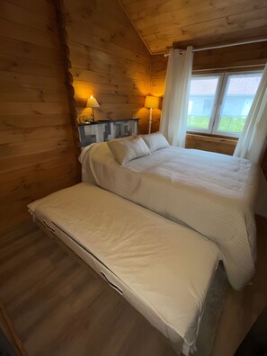 5 chambres, fer et planche Ă repasser, Wi-Fi, draps fournis