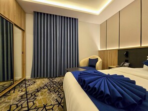 In-room safe, desk, laptop workspace, blackout drapes