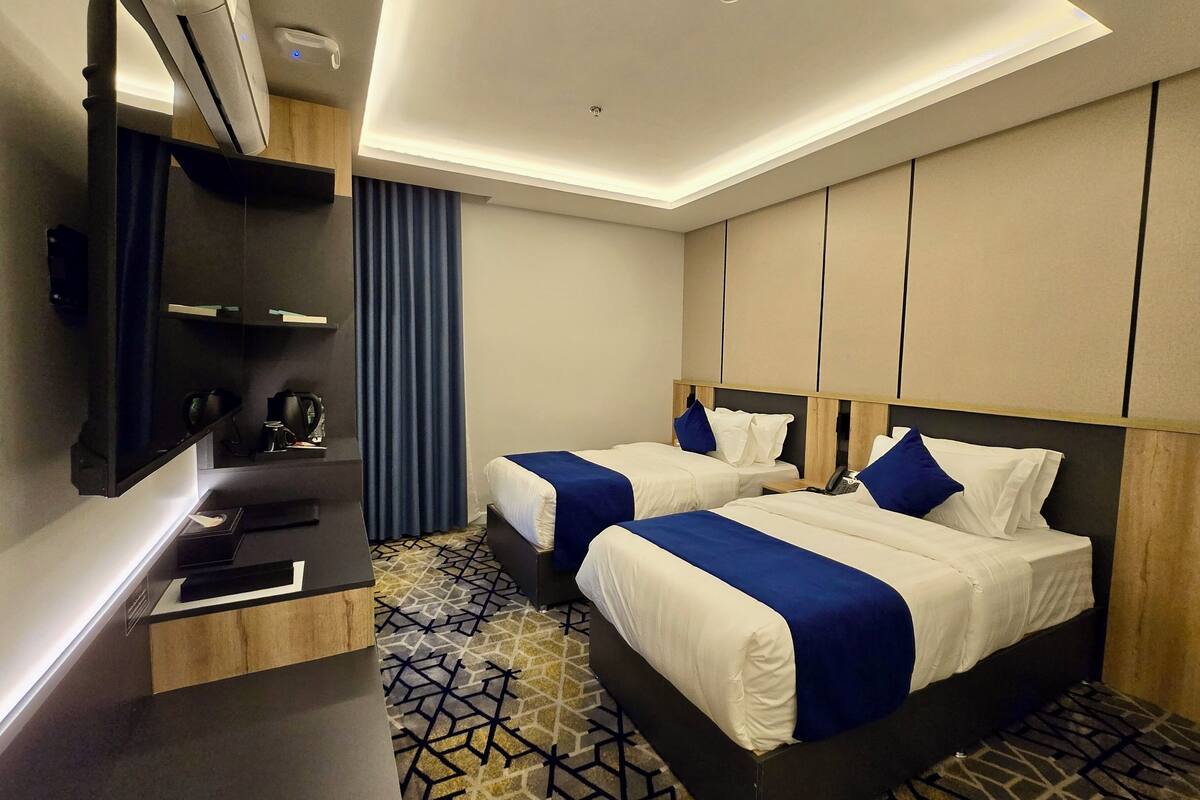 In-room safe, desk, laptop workspace, blackout drapes