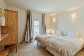 5 sovrum, resesäng, gratis wi-fi och sängkläder