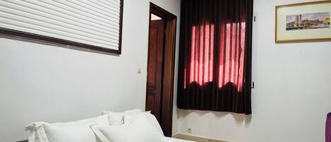 2 chambres, Wi-Fi, literie fournie