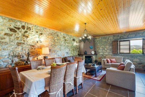 Villa Martim Refuge by Sé Apartments