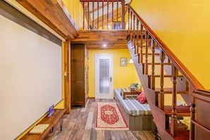Deluxe Twin Room | Free WiFi