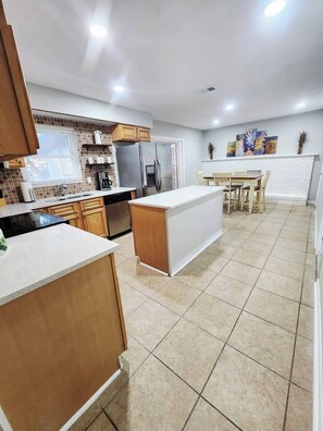 Microwave, oven, stovetop, dishwasher