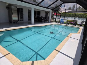 Pool - Your relax home in Cape Coral with Gulf access (Cape Coral)