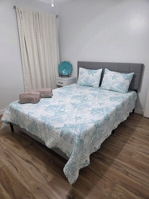 3 bedrooms, WiFi, bed sheets