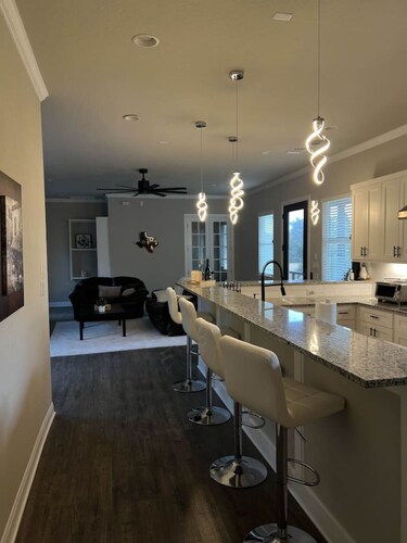 Private Modern Urban Retreat Near COTA/Austin/APT