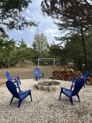 Property grounds - Private Modern Urban Retreat Near COTA/Austin/APT (Cedar Creek)