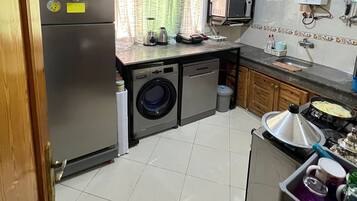 Microwave, oven, dishwasher