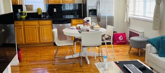 15 Min to Midtown on LIRR! 3-bed, 2 Full bath w Clotheswasher, Dryer, D/W.