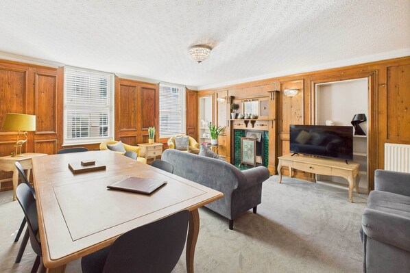 3 bedrooms - Host Stay Leading Lights (Whitby)