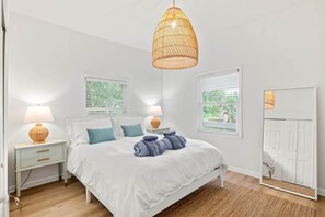 2 chambres, fer et planche à repasser, Wi-Fi gratuit, draps fournis