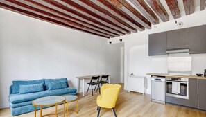 TV, offices