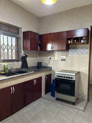 Oven, stovetop