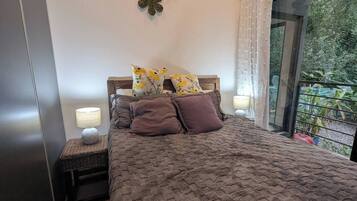 2 quartos, Wi-Fi de cortesia, roupa de cama