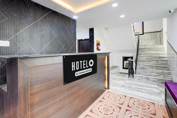 House | Reception