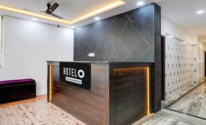 獨棟房屋 | 接待櫃台